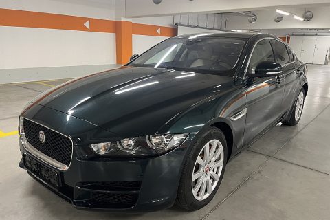 Jaguar XE 20d Prestige Aut. *FINANZIERUNG MÖGLICH!