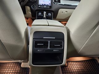 VW Touareg Sky V6 TDI BMT 4Motion Aut. LEDER PANORAMA NAVI *FINANZIERUNG MÖGLICH!