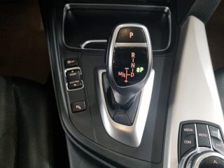 BMW 320d Advantage Aut. LED NAVI LEDER *FINANZIERUNG MÖGLICH!