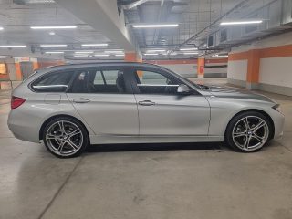 BMW 320d xDrive Touring Österreich-Paket Aut. *FINANZIERUNG MÖGLICH!